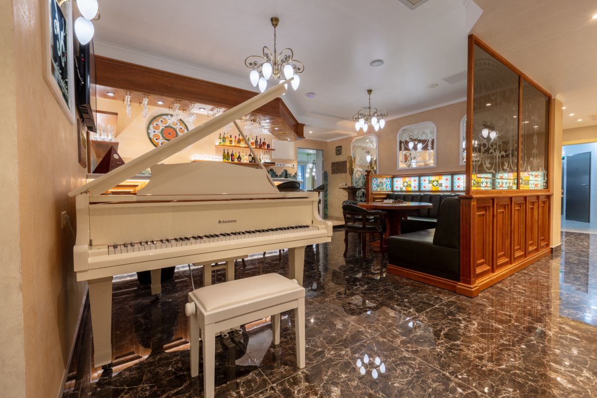 https://undersunhotel.com.ua/wp-content/uploads/2023/07/1n1a0905-hdr-16377892384kOD5-1.jpg